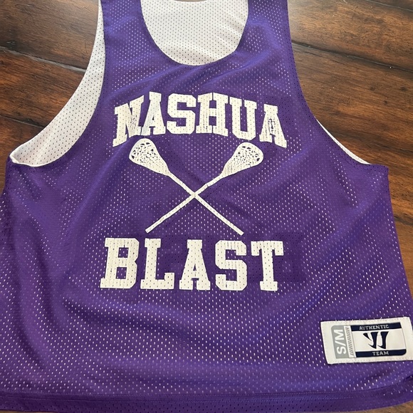 Nashua Blast Reversible Pinny- Size S/M - Picture 1 of 6